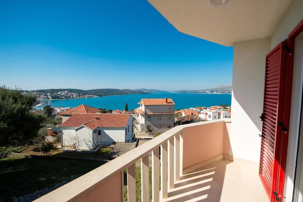 Apartments Gazebo Trogir