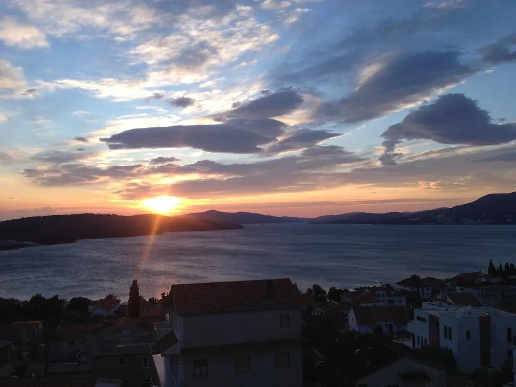Apartments Gazebo Trogir