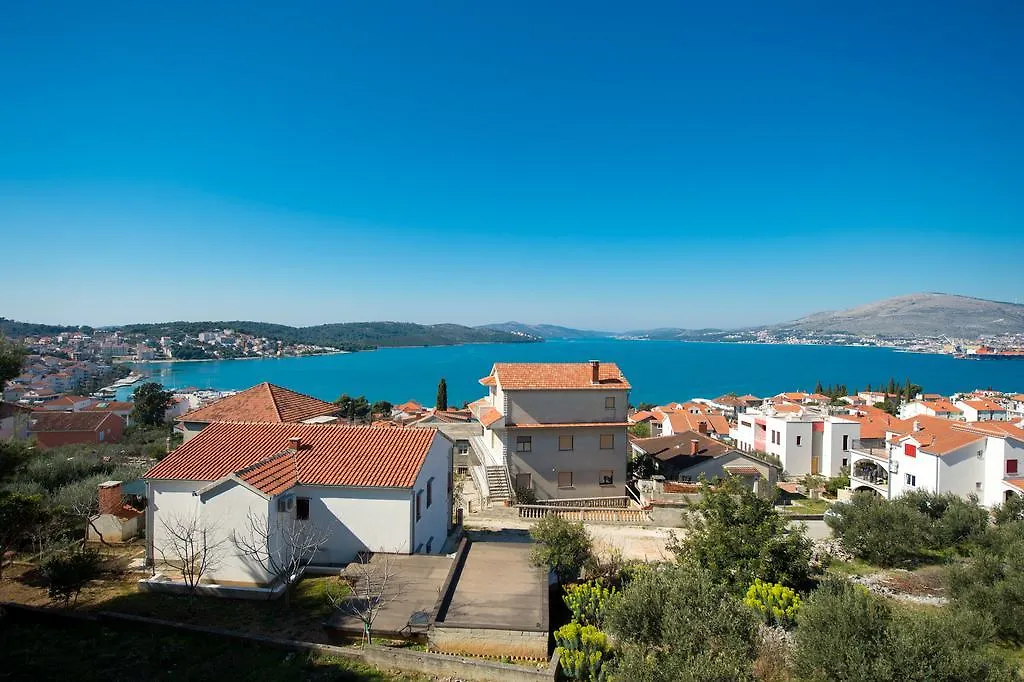 Apartments Gazebo Trogir
