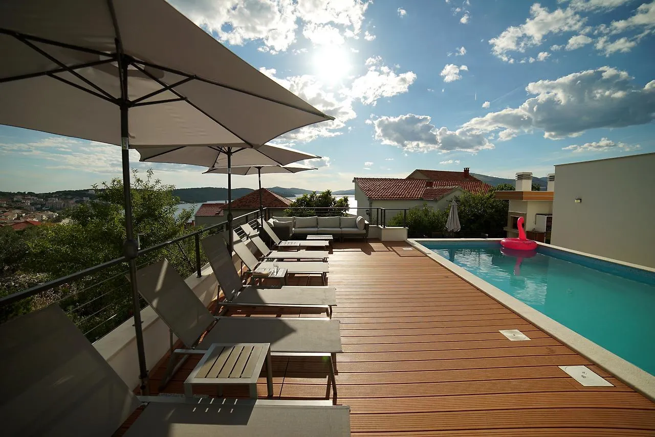 Apartments Gazebo Trogir