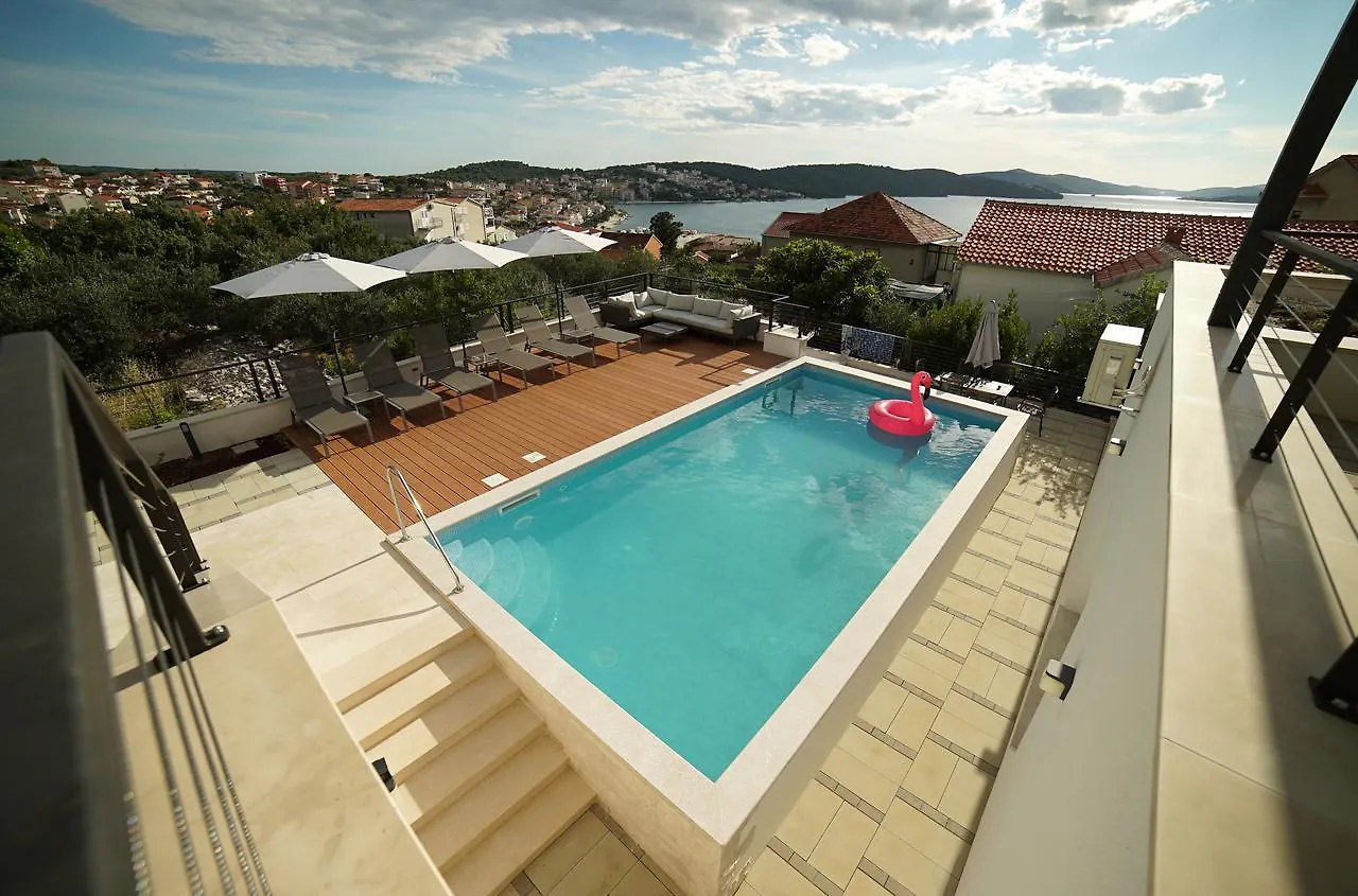 Apartments Gazebo Trogir